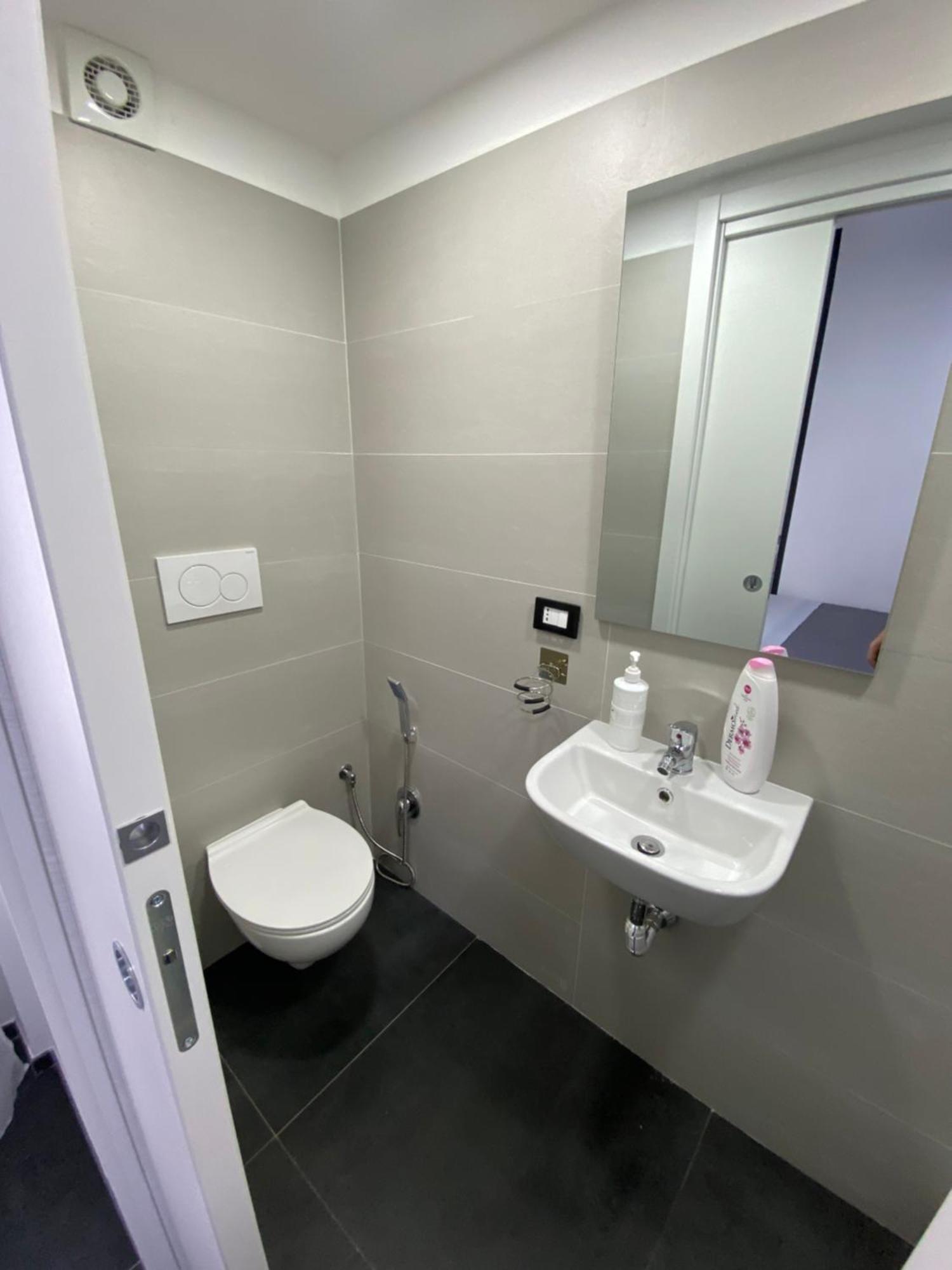 Iris Room Монополи Екстериор снимка